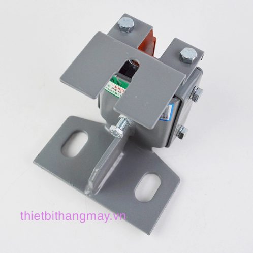 guốc trượt thang máy.5.