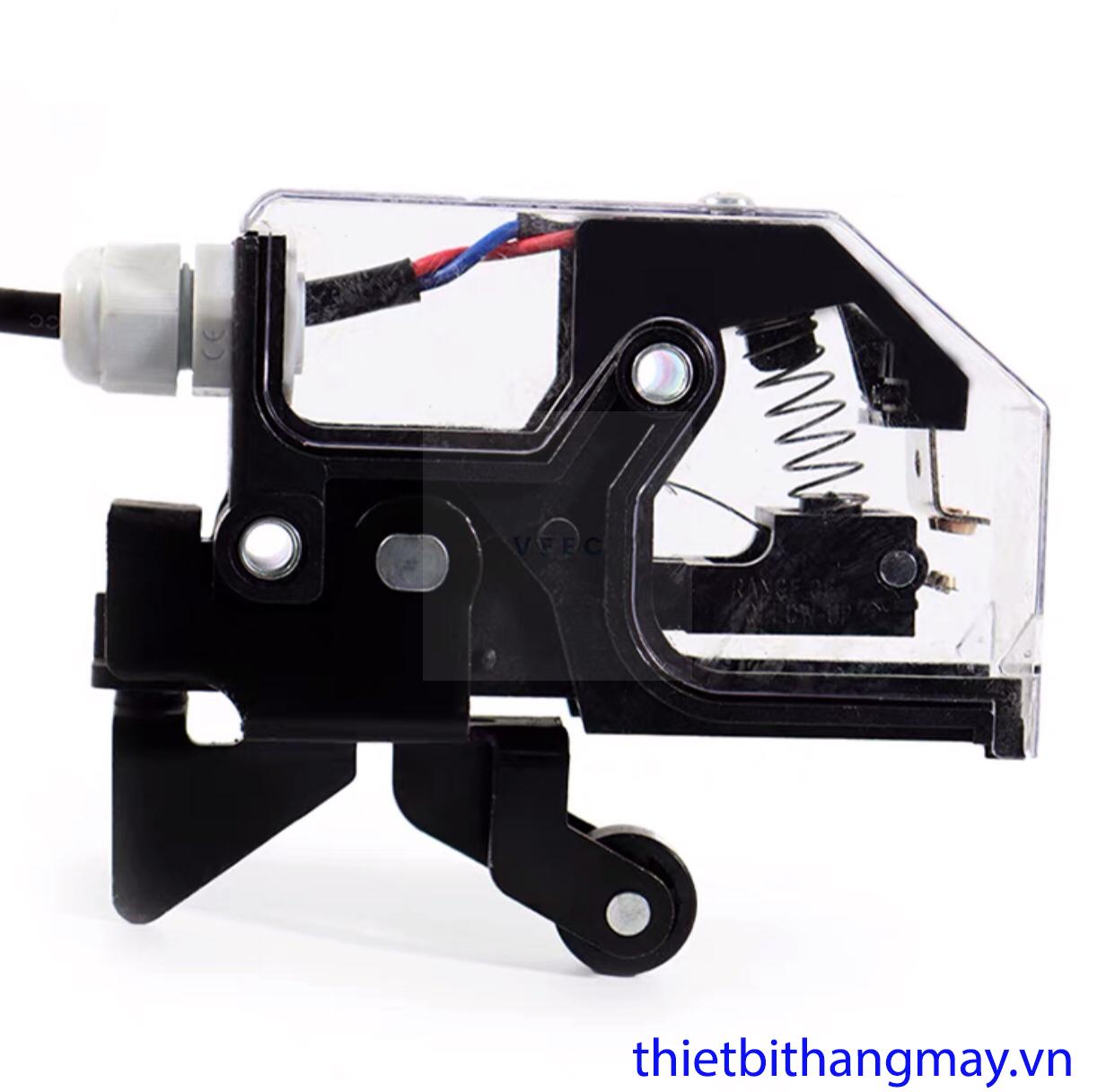 z4649741485911_6e1c75dc0297f29e8cf0f6385bbb14bc (1)